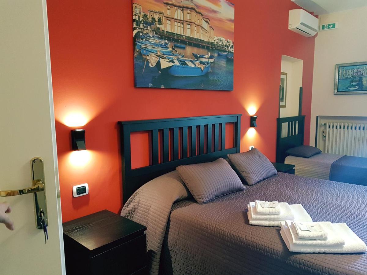 Privatunterkunft Airport -