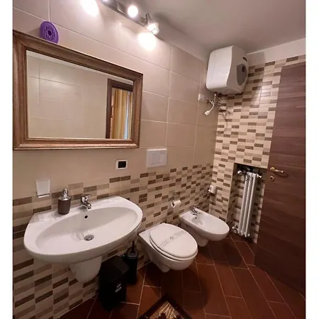 Airport Rooms - Bari Exterior photo